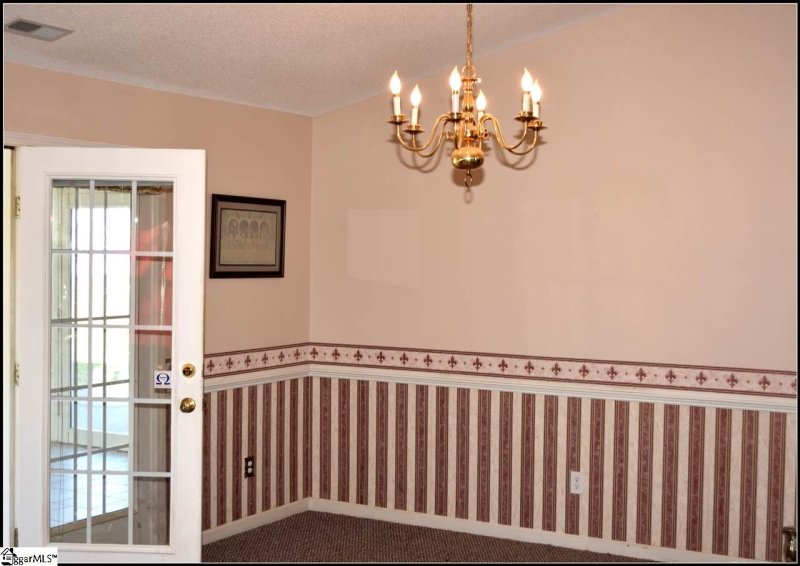 Property image 5 at 100 Gregory Drive, Greer, SC 29651-1114