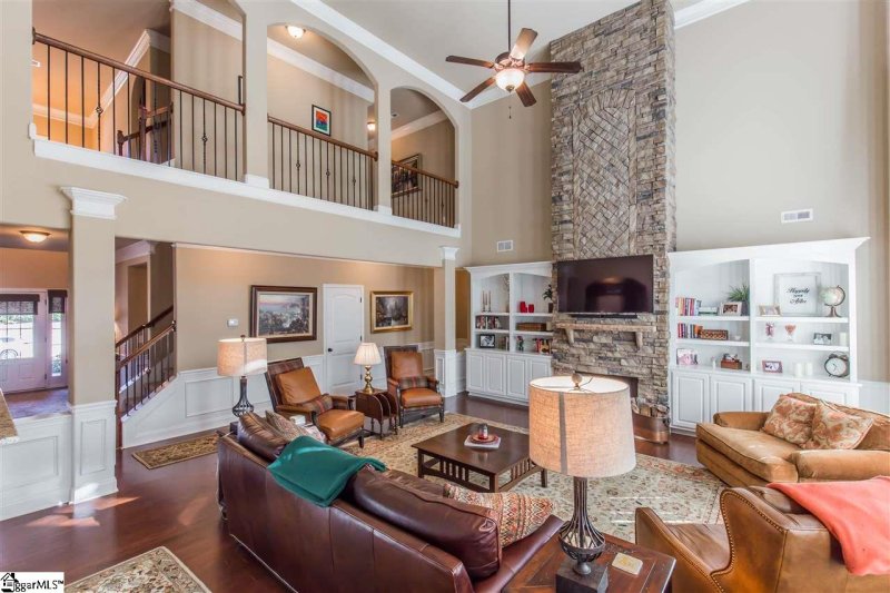 Property image 3 at 9 Bellagio Way, Greer, SC 29650