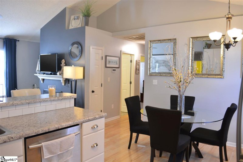 Property image 5 at 22 Lantern Lane, Greer, SC 29651