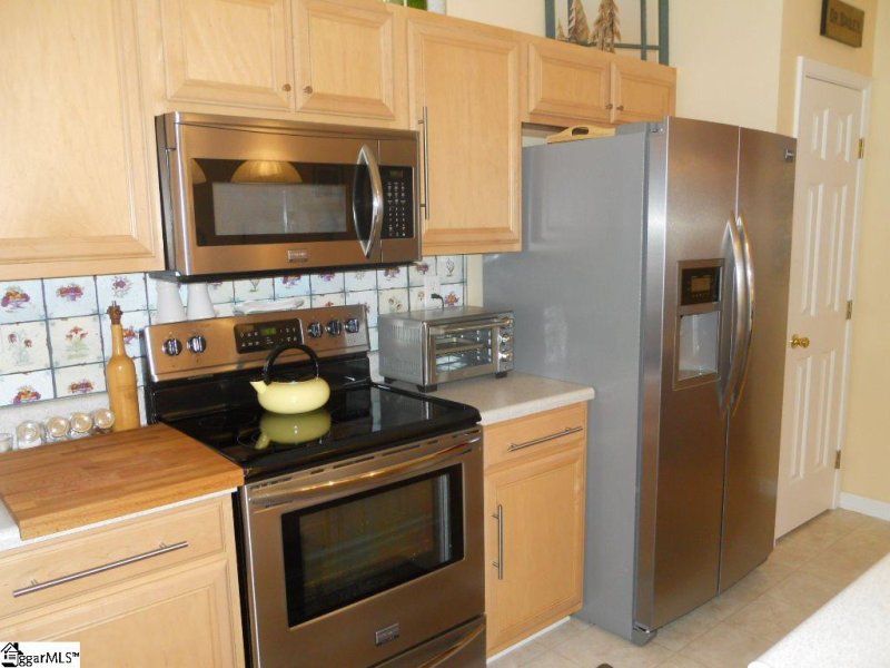 Property image 3 at 20 Evanshire Court, Mauldin, SC 29662