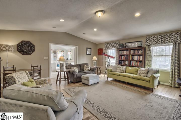 Property image 2 at 209 Tollgate Road, Simpsonville, SC 29681