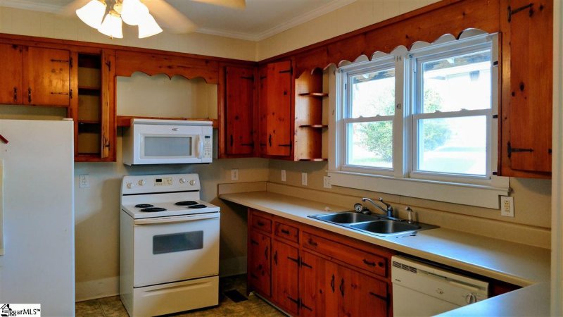 Property image 5 at 8 Iselin Street, Liberty, SC 29657