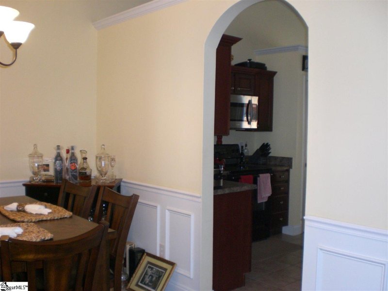 Property image 5 at 204 Silver Run Lane, Greenville, SC 29607