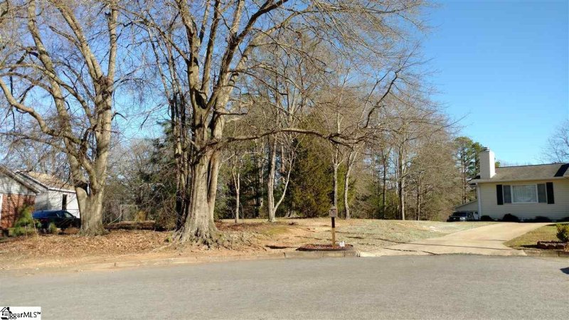 Property image 2 at 103 Laverne Circle, Fountain Inn, SC 29644