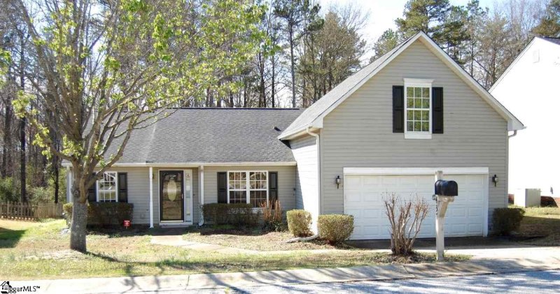 Property image 2 at 437 Brighton Woods Drive, Moore, SC 29369