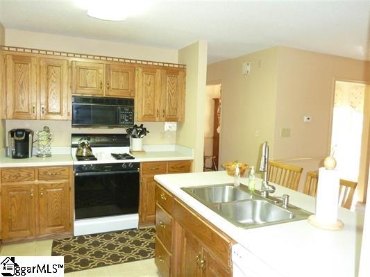 Property image 5 at 437 Litchfield Drive, Moore, SC 29369