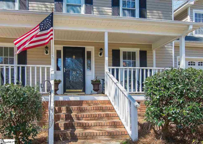 Property image 3 at 22 Bernwood Drive, Taylors, SC 29687