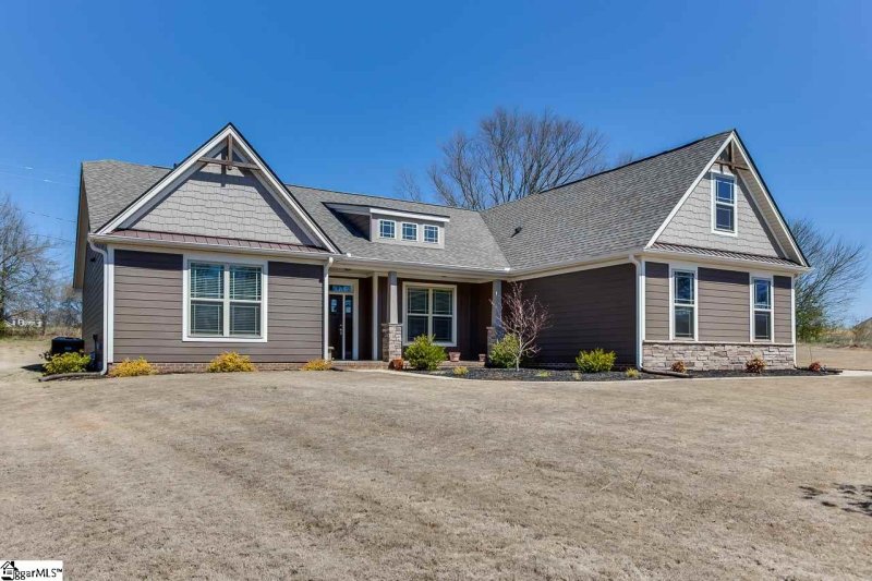 Property image 2 at 761 September Chase, Wellford, SC 29385