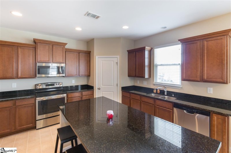 Property image 4 at 522 Eventide Drive, Moore, SC 29369