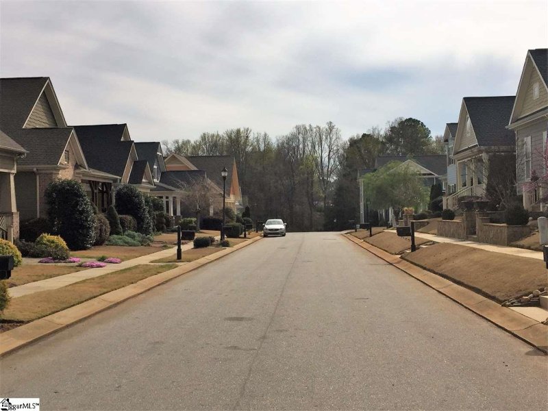 Property image 5 at 10 Glen Ivey Drive, Simpsonville, SC 29681