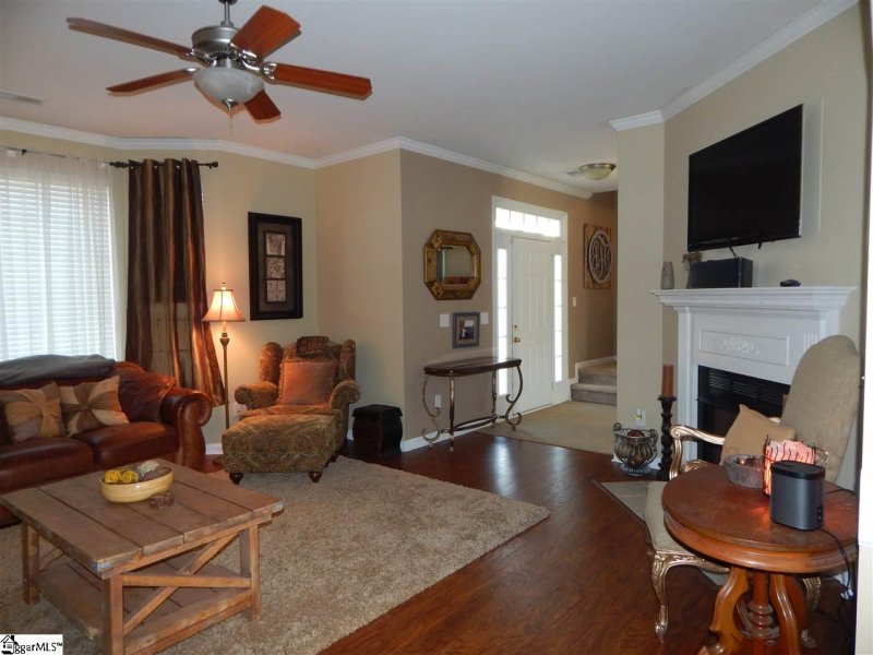 Property image 2 at 203 Sandwort Lane, Taylors, SC 29687