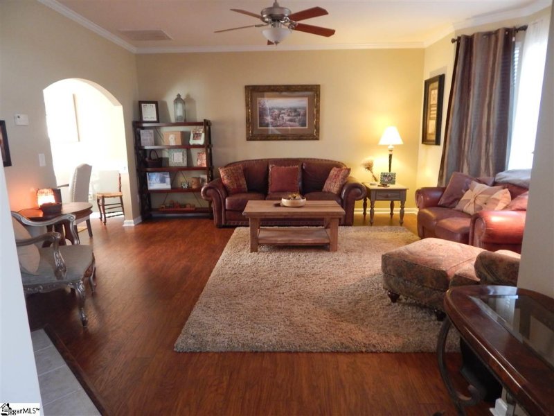 Property image 3 at 203 Sandwort Lane, Taylors, SC 29687