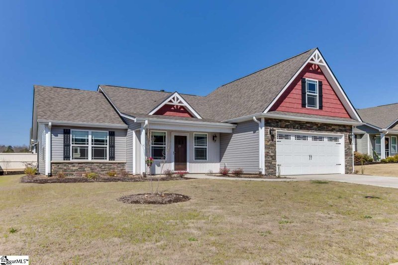 Property image 2 at 23 Macle Court, Travelers Rest, SC 29690