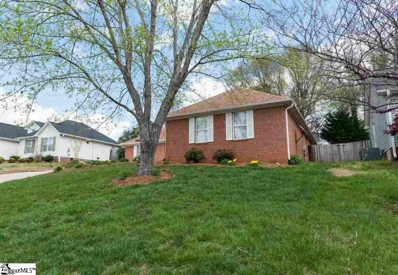 Property image 2 at 146 Riverrun Drive, Spartanburg, SC 29303