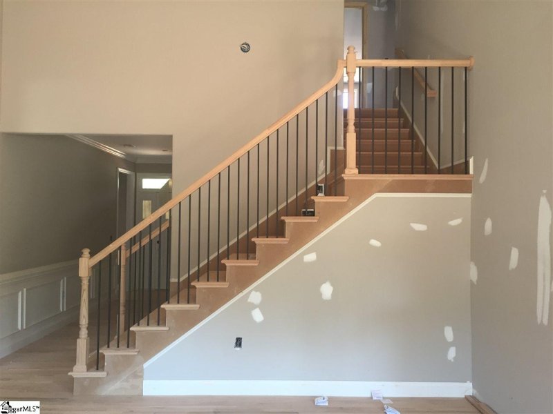 Property image 3 at 213 Cedar Knoll Way, Greer, SC 29651