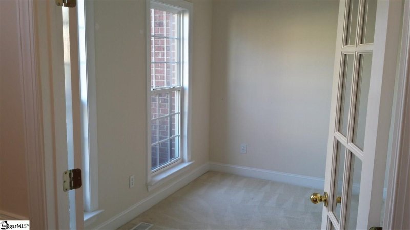 Property image 4 at 1104 Carriage Park Circle, Greer, SC 29650