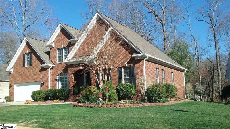 Property image 2 at 400 Netherland Lane, Simpsonville, SC 29681