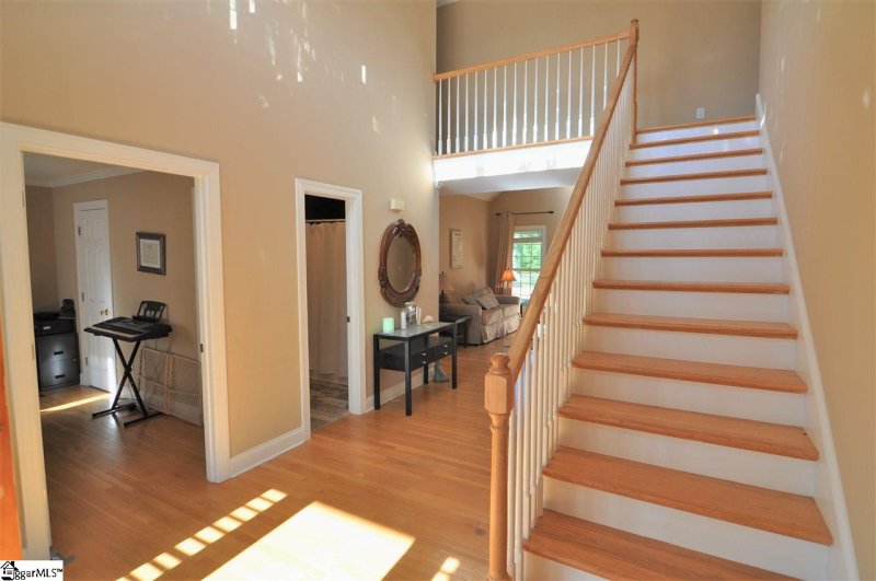 Property image 4 at 118 Sunshine Drive, Simpsonville, SC 29681