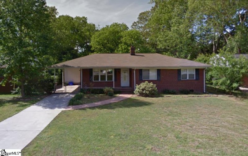 128 Forestdale Drive
