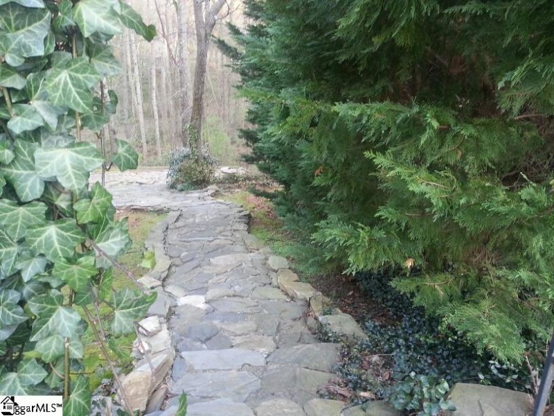 Property image 4 at 210 Netherland Lane, Simpsonville, SC 29681