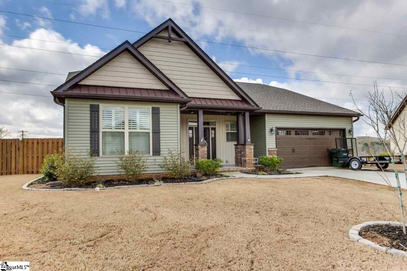 Property image 2 at 119 Berrigan Place, Taylors, SC 29687