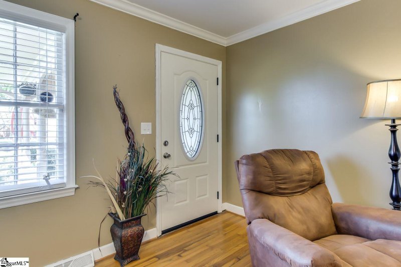 Property image 5 at 104 James Street, Easley, SC 29642