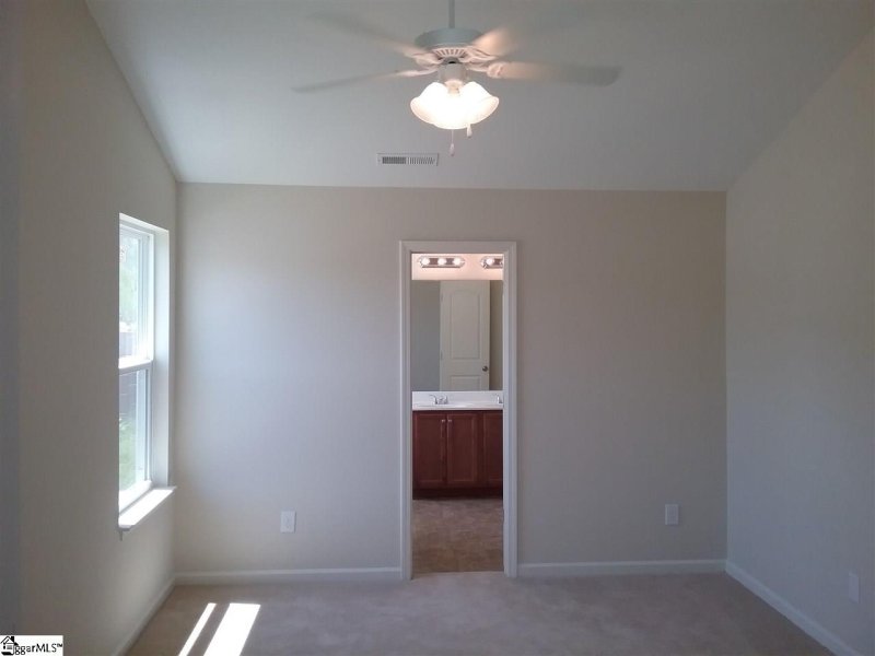 Property image 4 at 114 Pasco Court, Piedmont, SC 29673