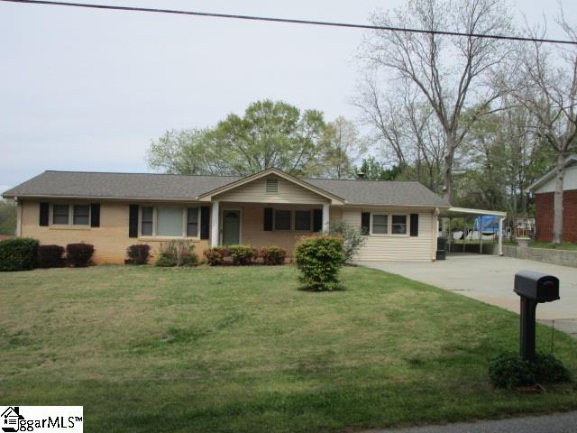 Property image 2 at 8 Lenhardt Road, Greenville, SC 29611