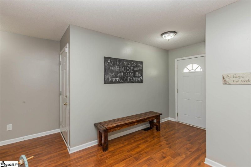 Property image 4 at 100 Joes Court, Easley, SC 29642