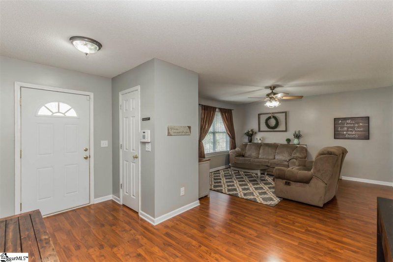 Property image 5 at 100 Joes Court, Easley, SC 29642