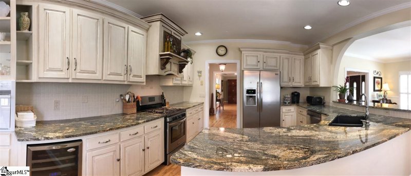 Property image 5 at 303 Summerplace Way, Greer, SC 29650