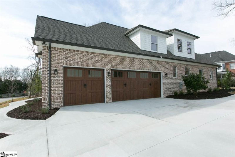 Property image 3 at 105 Joseph Fletcher Way, Simpsonville, SC 29681
