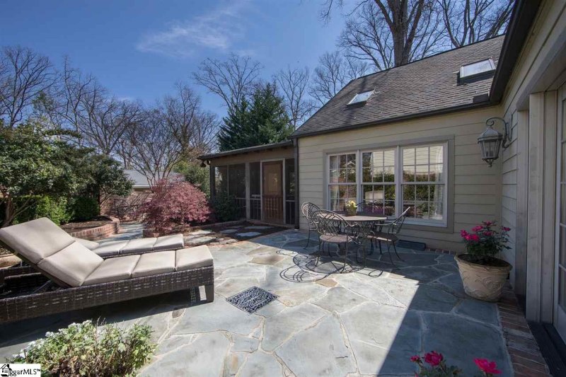 Property image 4 at 705 Byrd Boulevard, Greenville, SC 29605