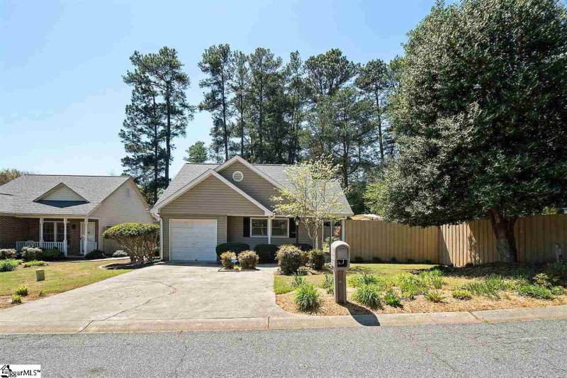 Property image 3 at 106 Londonberry Drive, Anderson, SC 29621-1038