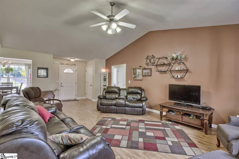 Property image 4 at 116 Spring Estates Drive, Liberty, SC 29657