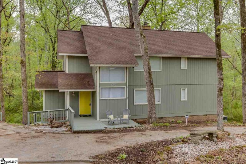 Property image 2 at 120 Bellview Drive, Taylors, SC 29687