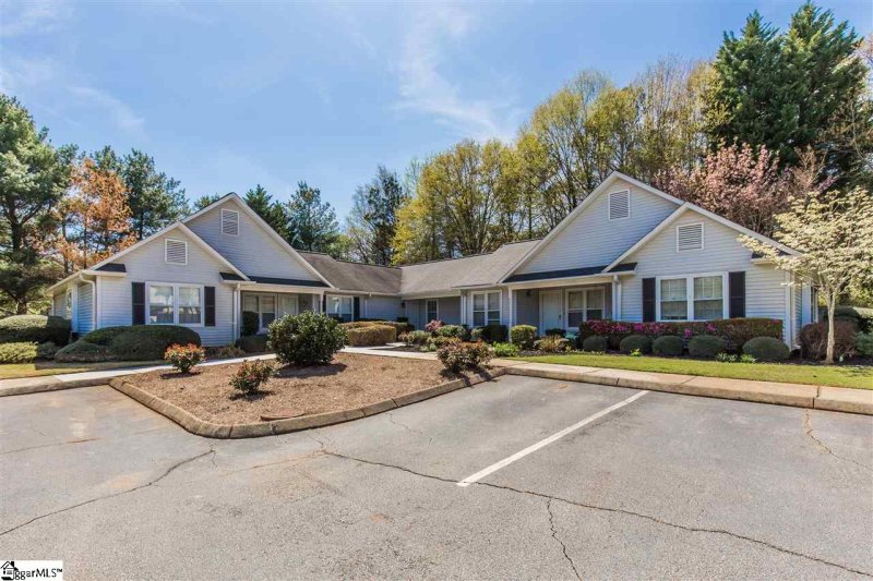 2001 Pelham Road