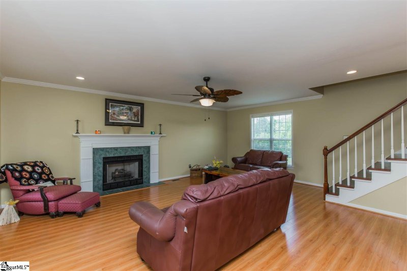 Property image 4 at 246 E Autumn Ridge Road, Moore, SC 29369