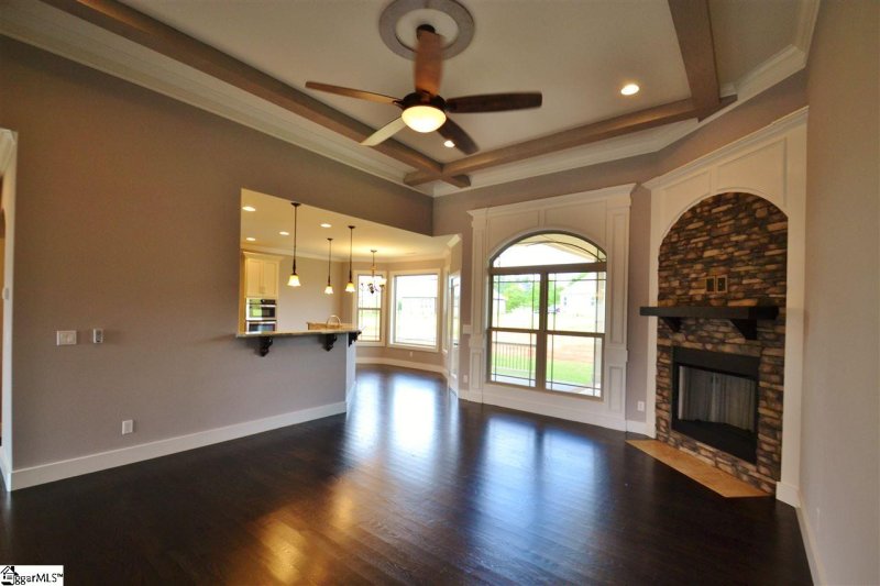 Property image 4 at 126 MonReve Drive, Boiling Springs, SC 29316