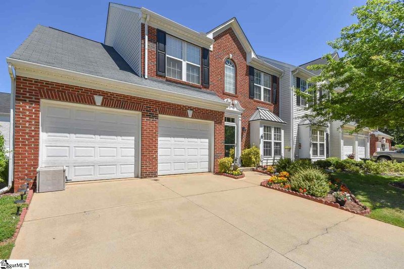 Property image 3 at 215 Cherub Court, Greenville, SC 29615