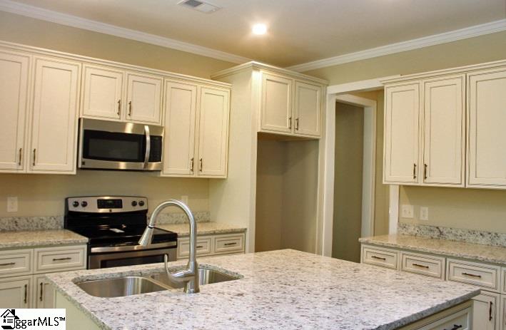 Property image 5 at 3 Leaf Lane, Piedmont, SC 29673