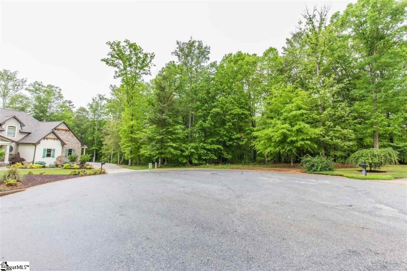 Property image 5 at 248 Yorkswell Lane, Greenville, SC 29607