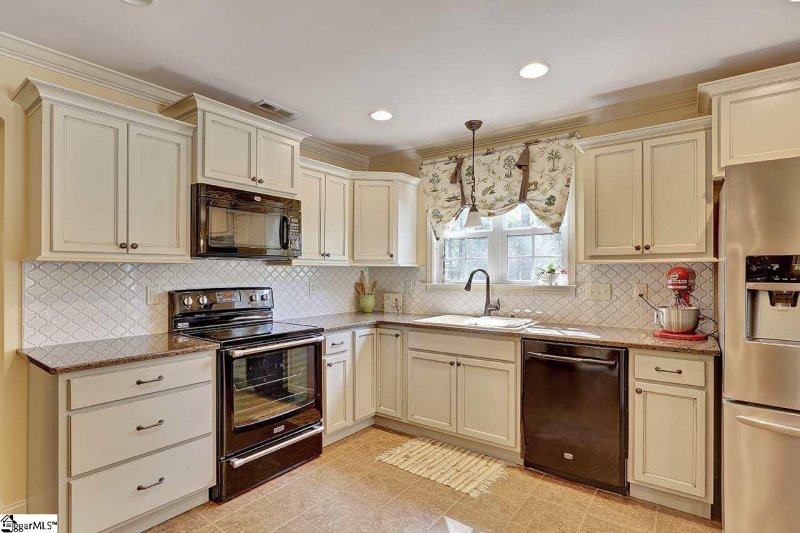 Property image 3 at 460 Sunset Pointe Drive, Lyman, SC 29365