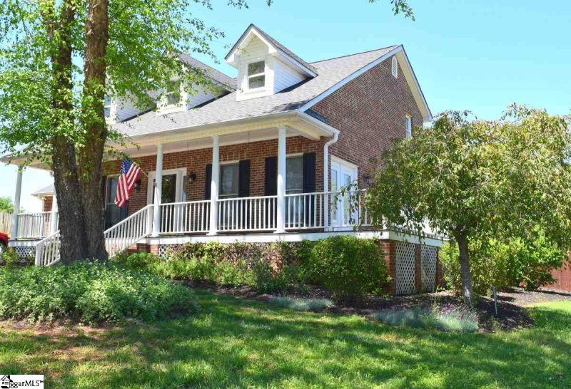 Property image 2 at 2 Darby Hill Lane, Taylors, SC 29687