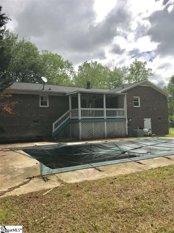 Property image 2 at 702 Strange Road, Taylors, SC 29687