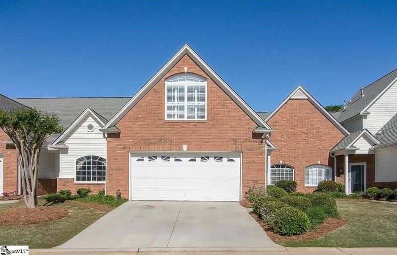 Property image 2 at 111 High Crest Court, Simpsonville, SC 29681