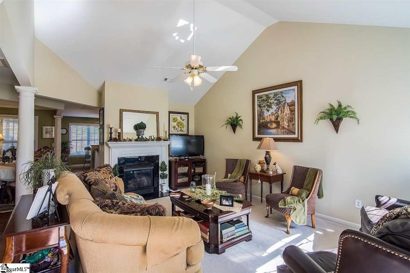 Property image 5 at 111 High Crest Court, Simpsonville, SC 29681