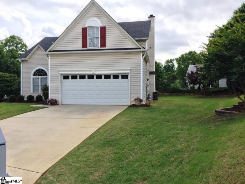 Property image 2 at 126 LANTANA Court, Simpsonville, SC 29681