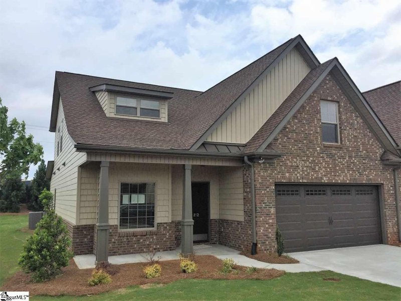 212 Bay Laurel Way