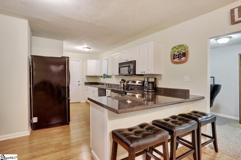 Property image 5 at 23 Lavonia Avenue, Greenville, SC 29609